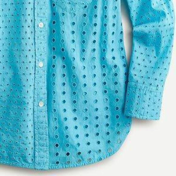 NWT Island Blue Classic J. Crew Eyelet Button Up, Size 4 - Picture 4 of 6